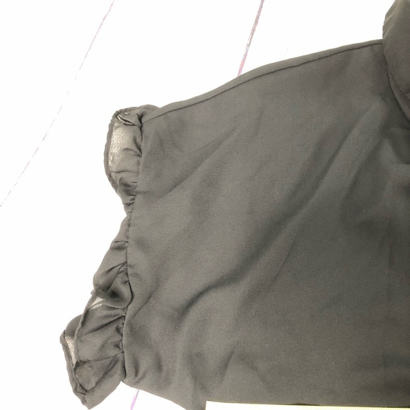 FASHION NOVA PLUS SIZE BLOUSE - Picture 4 of 5